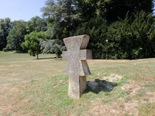 Croix pâtée.jpg